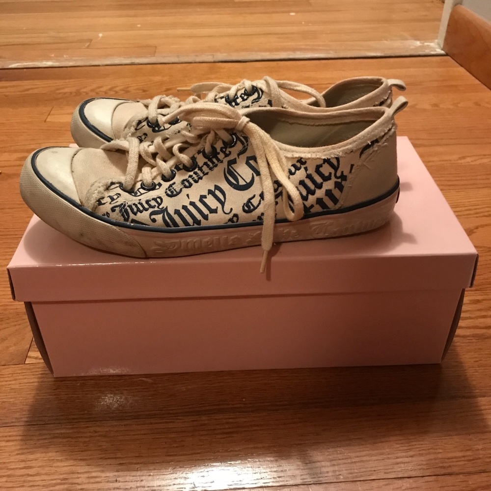 Juicy Couture Dapne Sneakers